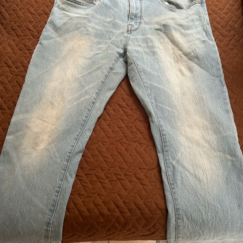 Classic Light Blue Relaxed Fit Jeans